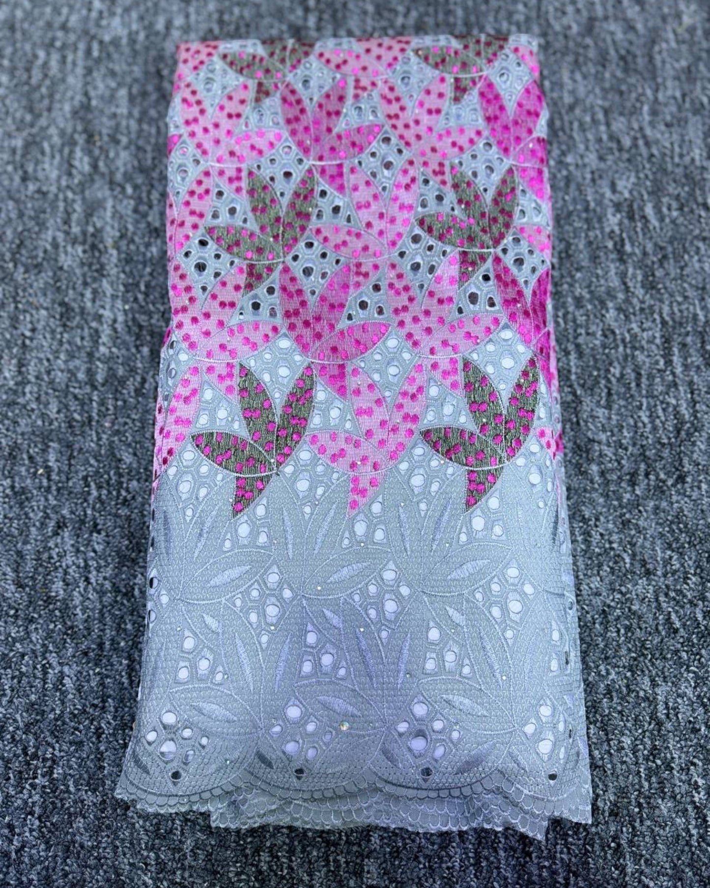 High Class Swiss Lace - Gray & Pink